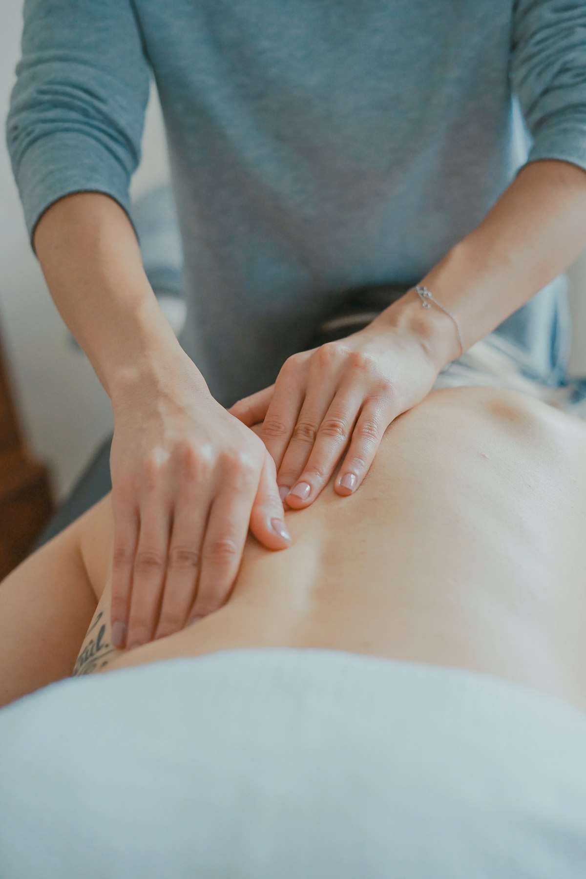 Therapeutische Hilfsmittel und Massagezubehör